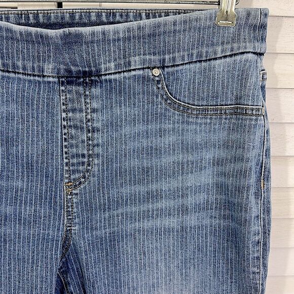 Chico’s Jeggings Size 2P (12P) Railroad Stripe Pull On - Picture 4 of 13